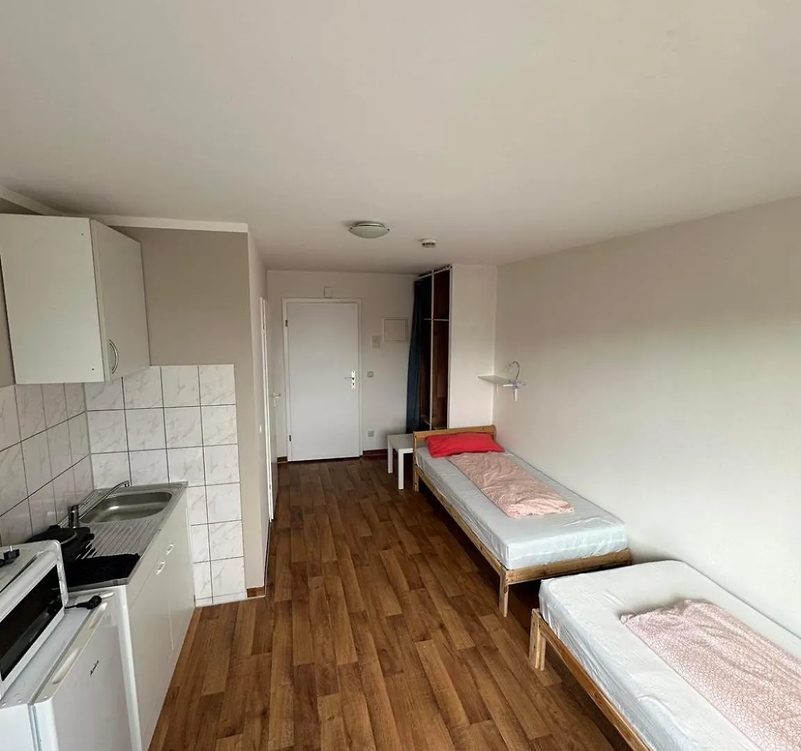 Low Budget Olympia Park Aparthotel Munich
