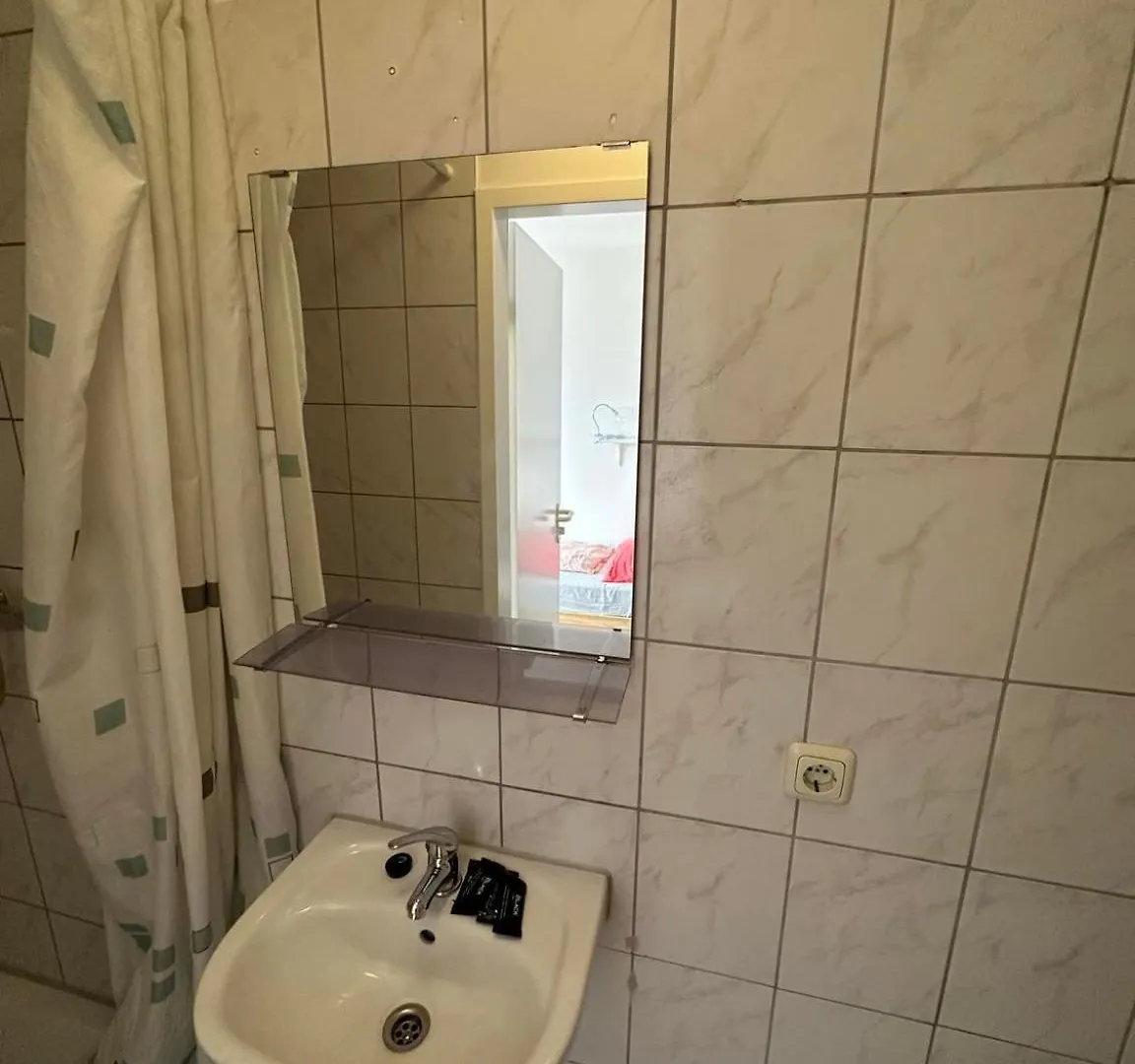 Apartmanhotel Low Budget Olympia Park Apartmenthostel Han 53 München