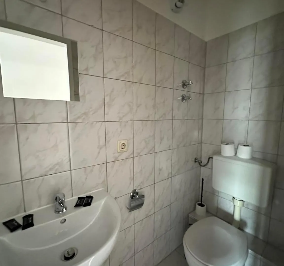 Low Budget Olympia Park Apartmenthostel Han 53 München Apartmanhotel