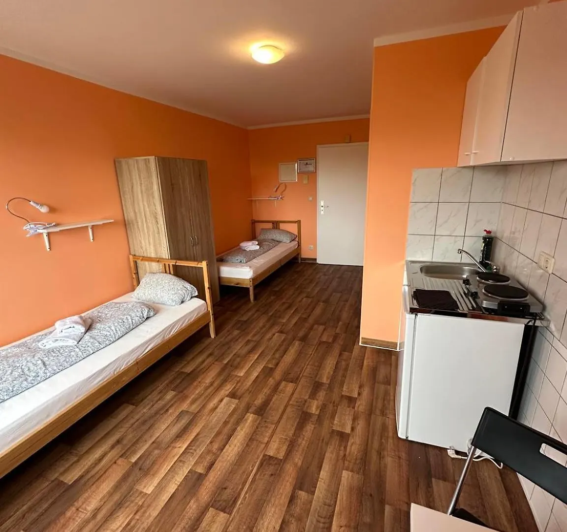 Low Budget Olympia Park Apartmenthostel Han 53 München Apartmanhotel