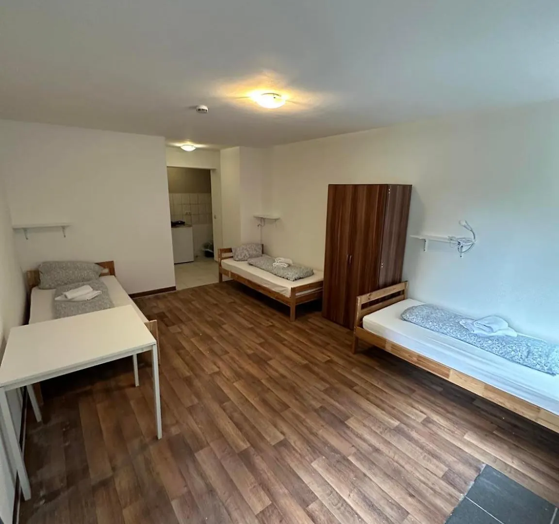 Low Budget Olympia Park Apartmenthostel Han 53 München 0*,  Németország
